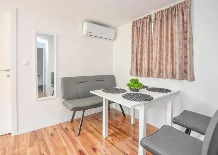 Mobile Homes Bella 3 * Biograd Na Moru