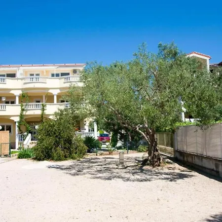 Mobile Homes Bella 3 * Biograd Na Moru